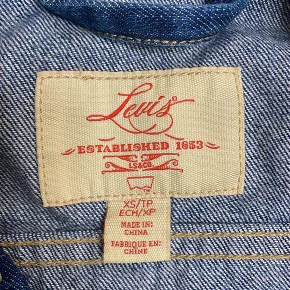 LEVI’S Jean Jacket - Picture 4 of 7